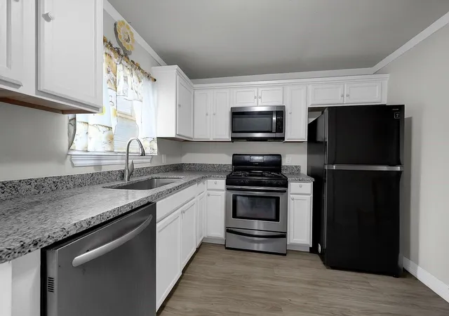 Photo 4 of Single family home for sale at 3607 De Leon St, Houston, TX 77087 | MLS# 9085976 | Listing updated on 2026-07-25