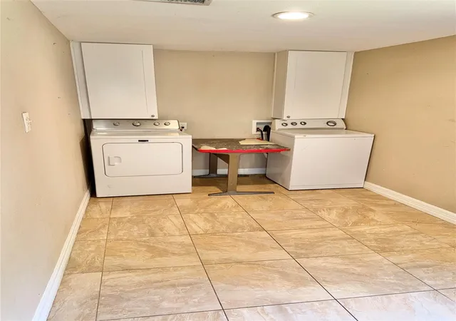 Photo 4 of Sale Pending at 7030 Quince St, Houston, TX 77087 | MLS# 72843142 | Listing updated on 2026-09-03
