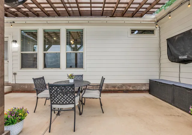 Photo 4 of Single family home for sale at 2923 Whitman Dr, Montgomery, TX 77356 | MLS# 458170 | Listing updated on 2026-09-15