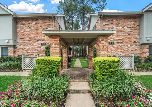 1st image of 515 Tallowood Rd #23, Houston, TX 77024 | MLS# 7241360