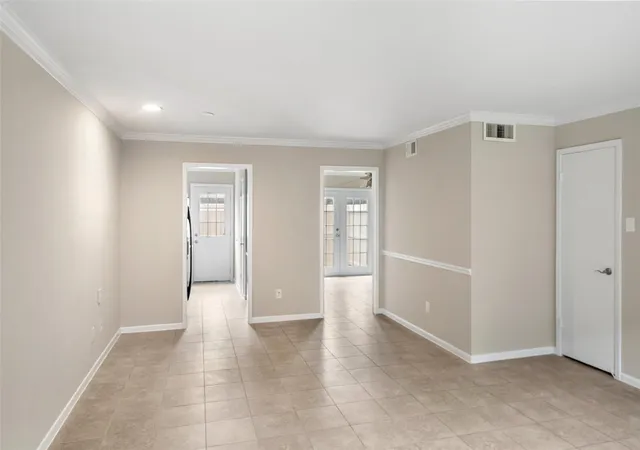Photo 4 of Townhouse for sale at 515 Tallowood Rd #23, Houston, TX 77024 | MLS# 7241360 | Listing updated on 2026-09-04