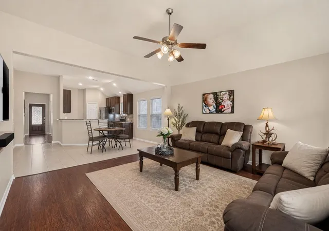 Photo 4 of Single family home for sale at 11347 Rossum Crk Dr, Humble, TX 77396 | MLS# 93691577 | Listing updated on 2026-08-21