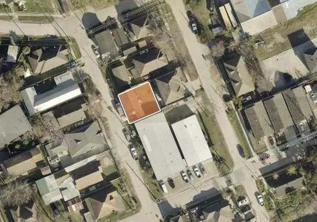 2nd image of 2514 Churchill St, Houston, TX 77009 | MLS# 405215