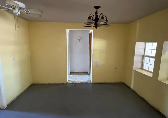 Photo 4 of Single family home for sale at 1300 Tom Dee St, Brenham, TX 77833 | MLS# 14569577 | Listing updated on 2026-08-30
