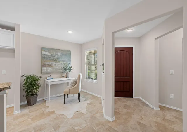 5th image of 362 Crested Eagle Dr, Richmond, TX 77469 | MLS# 25586583