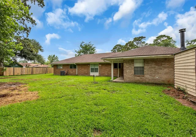 5th image of 205 N 8Th St, Highlands, TX 77562 | MLS# 8213909