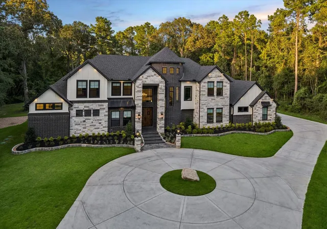 1st image of 19314 Chateau Ridge Ct, Tomball, TX 77377 | MLS# 31094823