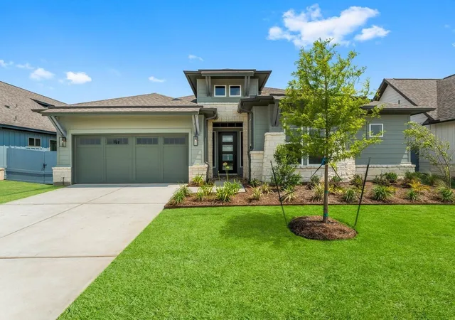 Photo 1 of Single family home for sale at 32506 Ebony Jewelwing Ct, Fulshear, TX 77441 | MLS# 8677942 | Listing updated on 2026-09-19