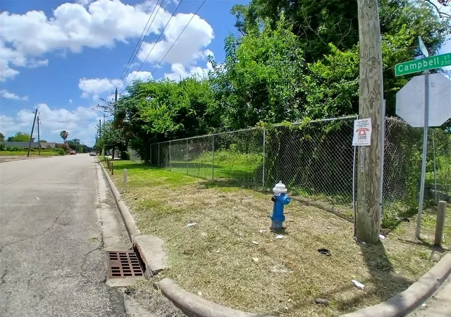 3rd image of 0 Lee St, Houston, TX 77026 | MLS# 84905751