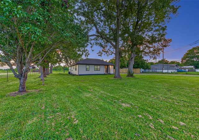 31st image of 307 County Road 6021, Dayton, TX 77535 | MLS# 76645177