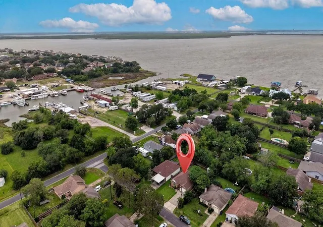 Homes for sale in Texas City, TX | 1916 41st Ave N, Texas City, TX 77590 | MLS# 66200539