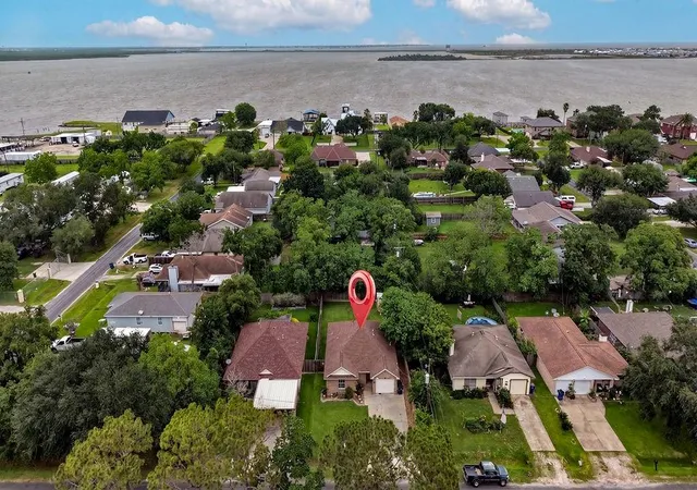 Homes for sale in Texas City, TX | 1916 41st Ave N, Texas City, TX 77590 | MLS# 66200539