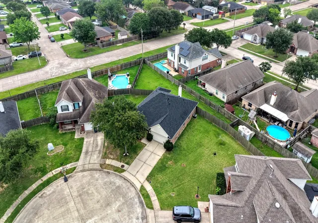 Homes for sale in Texas City, TX | 607 29Th Ave N, Texas City, TX 77590 | MLS# 55728809