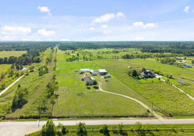 46th image of 734 County Road 3011, Dayton, TX 77535 | MLS# 21385700