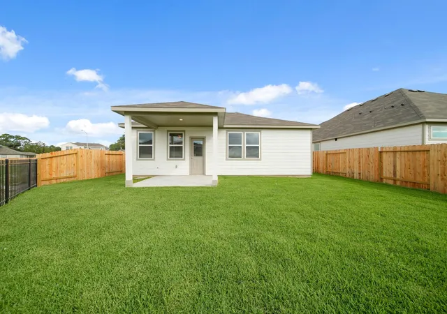 Photo 4 of Single family home for sale at 3618 Crawford St, Bay City, TX 77414 | MLS# 62158470 | Listing updated on 2026-10-07