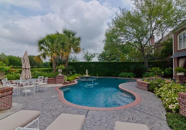 38th image of 35 The Oval St, Sugar Land, TX 77479 | MLS# 48686131