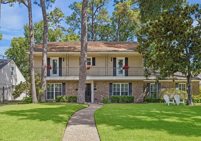 Photo 1 of Sale Pending at 13926 Perthshire Rd, Houston, TX 77079 | MLS# 90674968 | Listing updated on 2026-09-21
