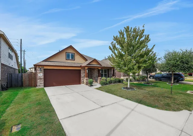 Photo 2 of Single family home for sale at 4251 Bearberry Ave, Baytown, TX 77521 | MLS# 80057874 | Listing updated on 2026-08-31