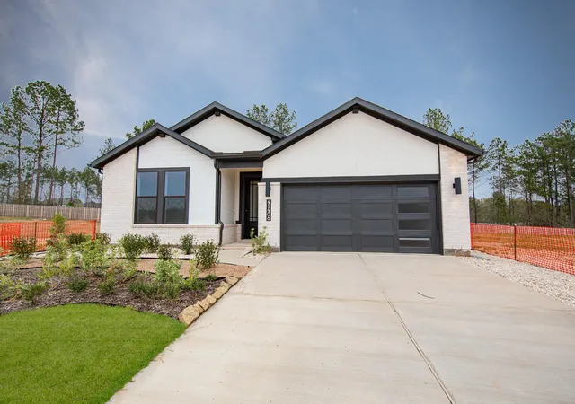 Photo 1 of Sale Pending at 41406 Threadgill Way, Montgomery, TX 77316 | MLS# 95434593 | Listing updated on 2026-08-18