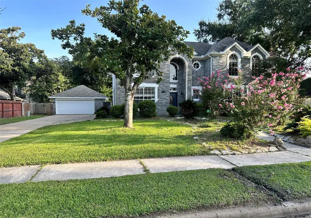 Photo 2 of Single family home for sale at 13315 Denver Oaks Dr, Houston, TX 77065 | MLS# 72261634 | Listing updated on 2026-09-18