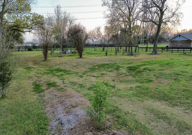 Photo 3 of Land for sale at 1003 Bowie St, Baytown, TX 77520 | MLS# 56400558 | Listing updated on 2026-07-17