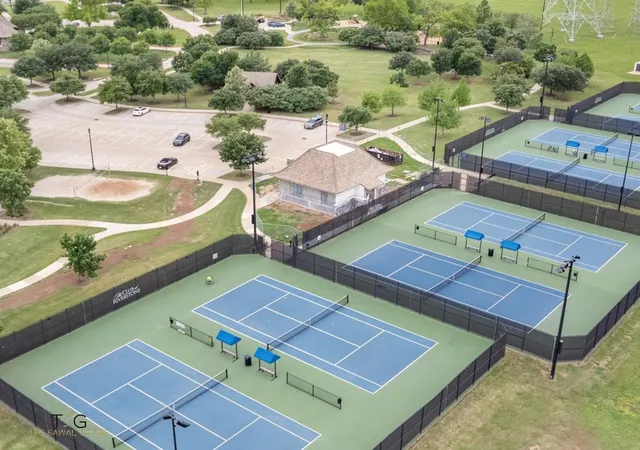 39th image of 5706 Camden Spgs, Sugar Land, TX 77479 | MLS# 35644917