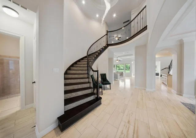 5th image of 5706 Camden Spgs, Sugar Land, TX 77479 | MLS# 35644917