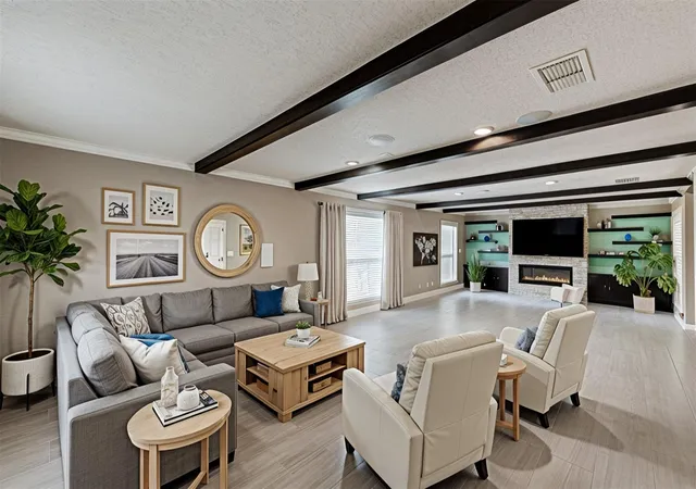 Photo 3 of Single family home for sale at 15110 Torry Pines Rd, Houston, TX 77062 | MLS# 44368377 | Listing updated on 2026-09-19