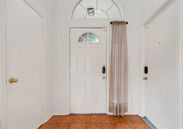 Photo 3 of Single family home for sale at 13667 Paxton Dr, Houston, TX 77014 | MLS# 8634798 | Listing updated on 2026-08-04