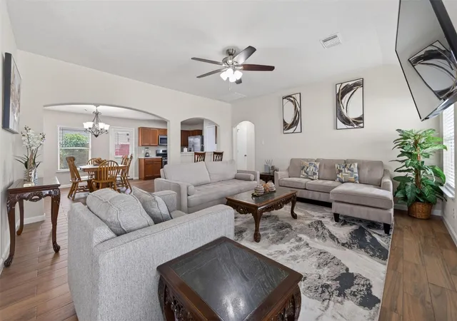 5th image of 7523 Stallion Trail Dr, Humble, TX 77338 | MLS# 97675397