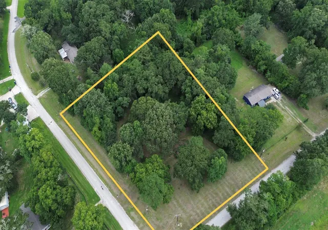 1st image of 28 County Road 4701, Dayton, TX 77535 | MLS# 94154532