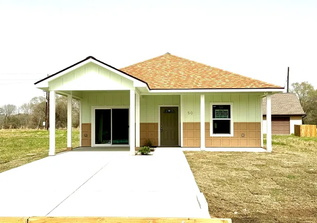Homes for sale in Trinity, TX | 50 Westlake West, Trinity, TX 75862 | MLS# 9582936