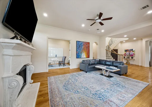 5th image of 11218 French Oak Ln, Houston, TX 77082 | MLS# 91929202