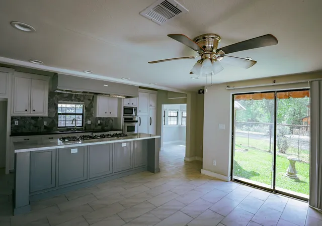Homes for sale in Anahuac, TX | 221 Caroline Trl, Anahuac, TX 77514 | MLS# 98032542