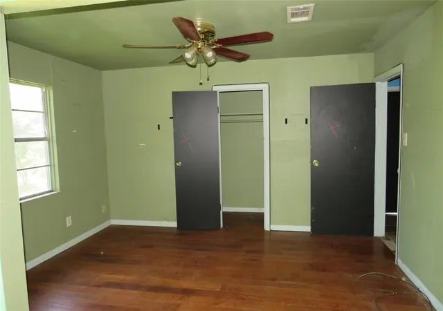 3rd image of 1721 Y U Jones Rd, Richmond, TX 77469 | MLS# 91889820