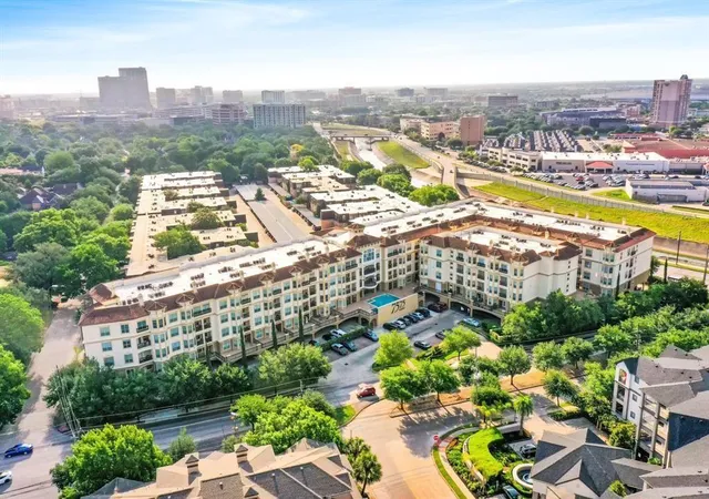26th image of 7575 Kirby Dr #1410, Houston, TX 77030 | MLS# 3673029