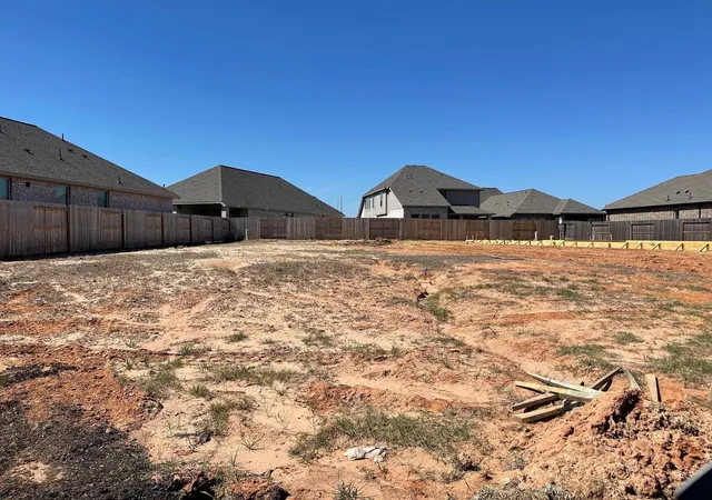 Photo 1 of Sale Pending at 1419 Girasol St, Magnolia, TX 77354 | MLS# 65546886 | Listing updated on 2026-08-21