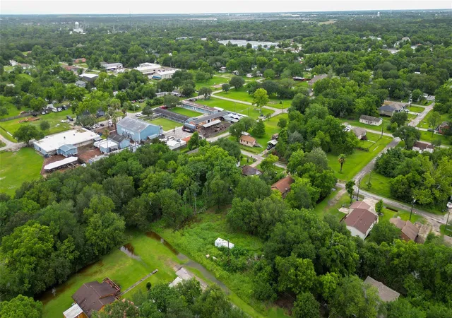 Photo 3 of Land for sale at 6702 Lewis Rd, Hitchcock, TX 77563 | MLS# 37950497 | Listing updated on 2026-05-29