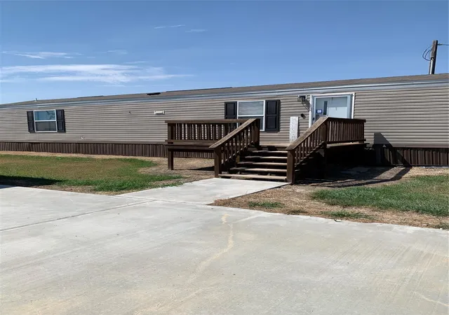 Photo 2 of Single family home for sale at 132 Squid Ln, Palacios, TX 77465 | MLS# 50178872 | Listing updated on 2026-08-28