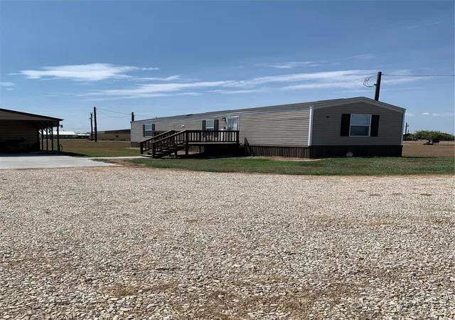 Photo 3 of Single family home for sale at 132 Squid Ln, Palacios, TX 77465 | MLS# 50178872 | Listing updated on 2026-08-28