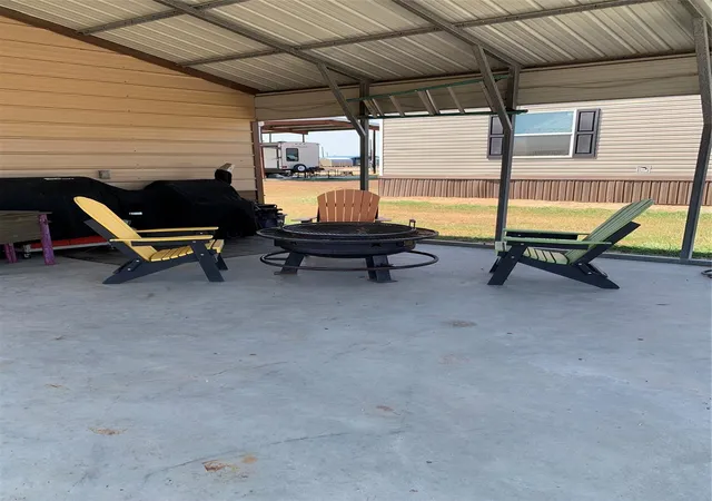 Photo 4 of Single family home for sale at 132 Squid Ln, Palacios, TX 77465 | MLS# 50178872 | Listing updated on 2026-08-28