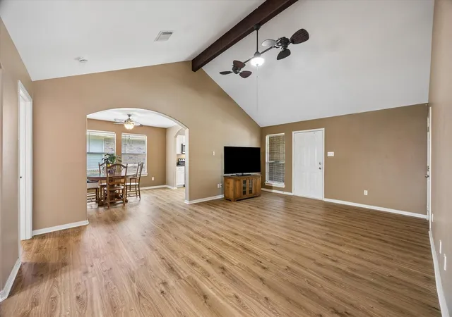 2nd image of 4341 Country Club Dr, Dickinson, TX 77539 | MLS# 51782710