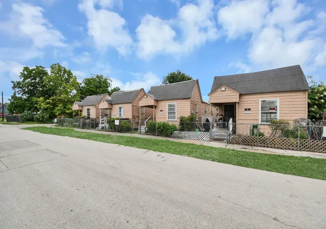 36th image of 3317 Sampson St, Houston, TX 77004 | MLS# 68414706