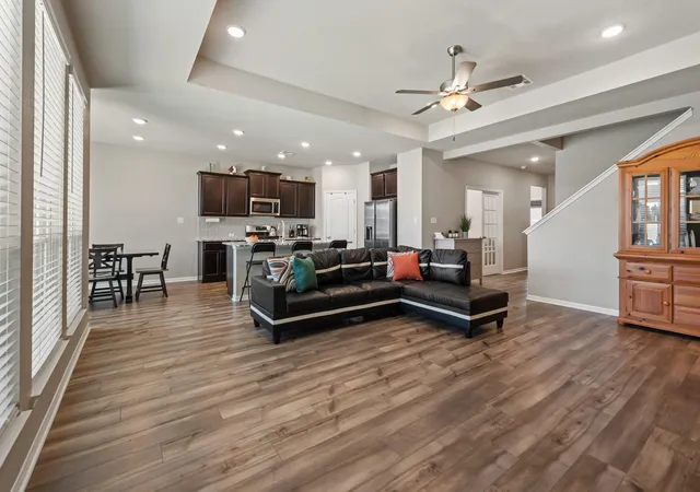 3rd image of 6317 Daytona Dr, College Station, TX 77845 | MLS# 54424035