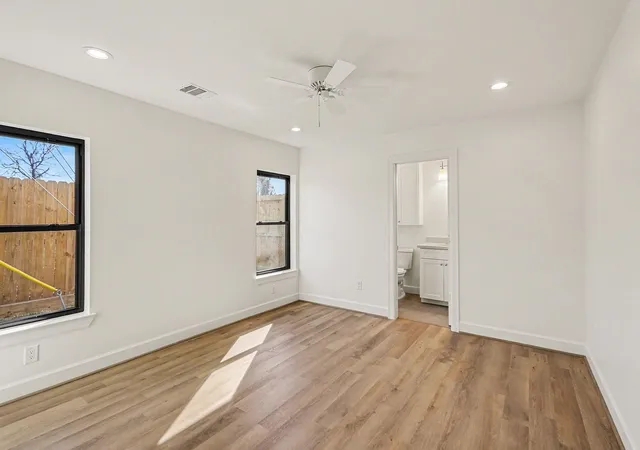 4th image of 1216 Wycliffe Dr, Houston, TX 77043 | MLS# 16109155
