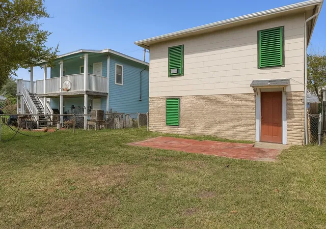 Photo 4 of Multi family home for sale at 6113 Ave Q 1/2, Galveston, TX 77551 | MLS# 75922809 | Listing updated on 2026-07-30