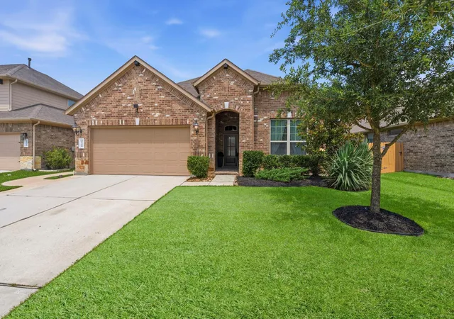 Photo 1 of Single family home for sale at 28208 Mallard Reach Dr, Spring, TX 77386 | MLS# 84798336 | Listing updated on 2026-07-24