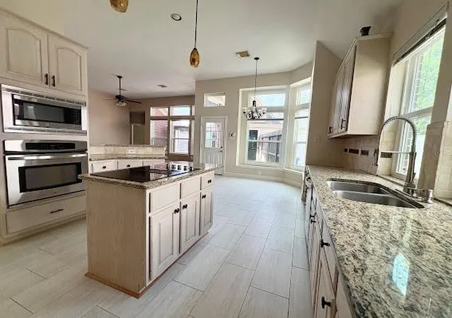 Photo 2 of Single family home for sale at 19523 Indian Hawthorn Dr, Houston, TX 77094 | MLS# 55235320 | Listing updated on 2026-09-20