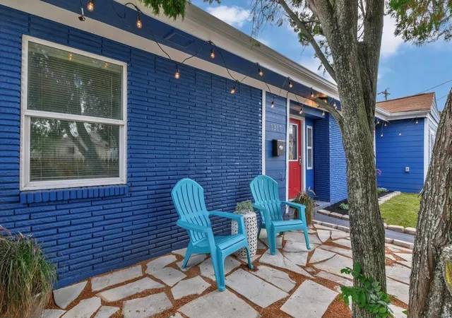 Photo 3 of Single family home for sale at 1317 26th Street, Galveston, TX 77550 | MLS# 13381539 | Listing updated on 2026-08-06