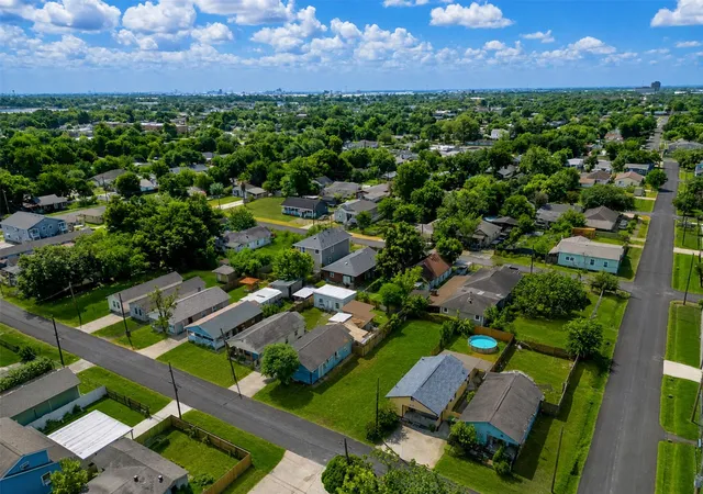 Photo 3 of Land for sale at 3806 Lila St, Houston, TX 77026 | MLS# 9805015 | Listing updated on 2026-08-17